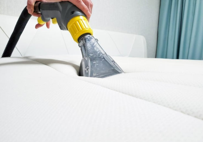 How To Clean Your Memory Foam Mattress - The Right Way!